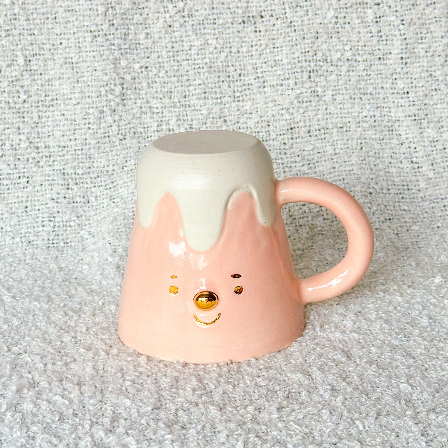 Fuji San Mug in Pink 1